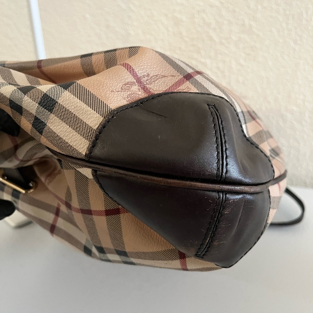 Burberry Beige and Black Check Shoulder Bag - Picture 11 of 12